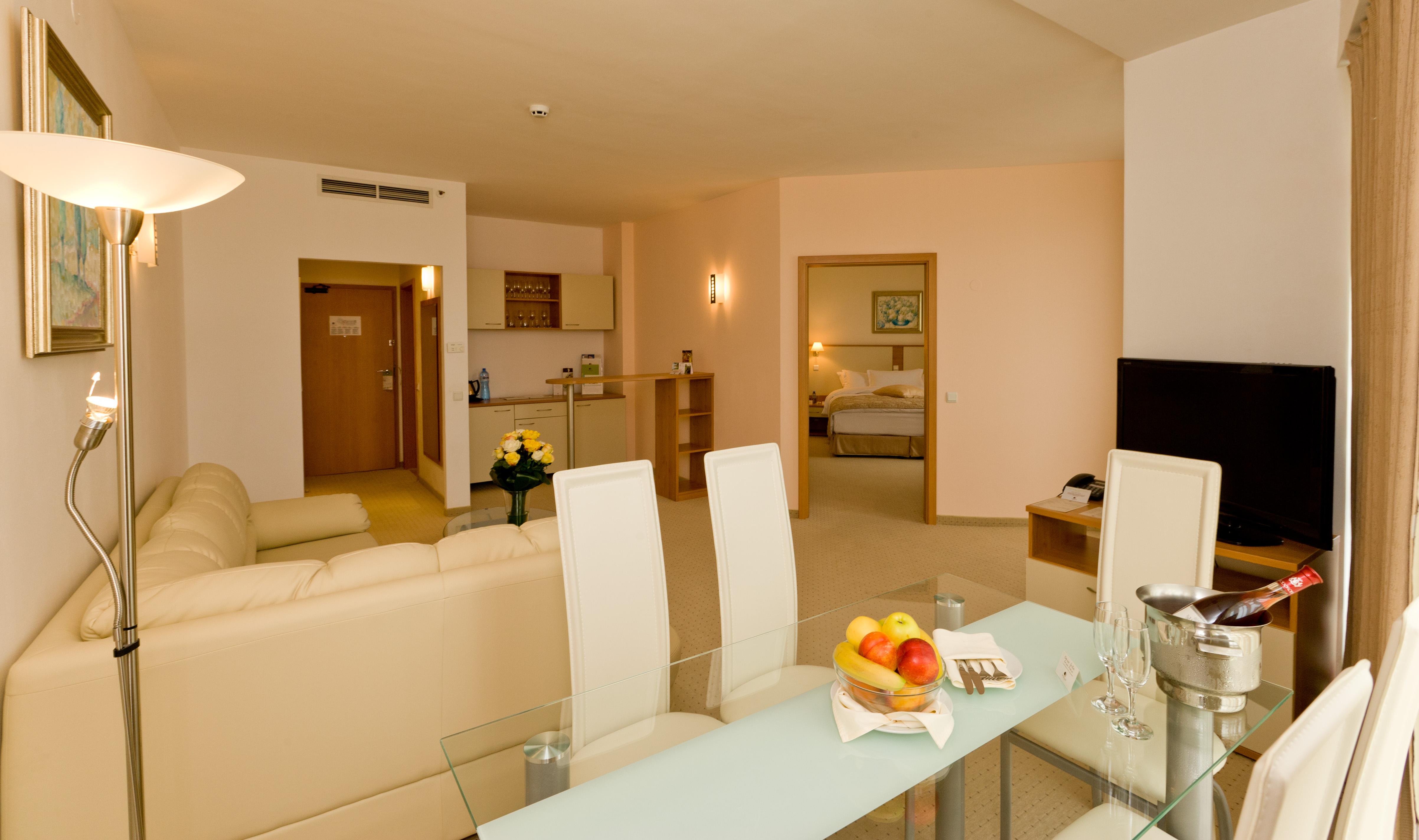 อะพอลโล โกลเดน แซนด์ - อัลตร้า ออล อินคลูซีฟ Hotel โกลเดน แซนส์ ภายนอก รูปภาพ